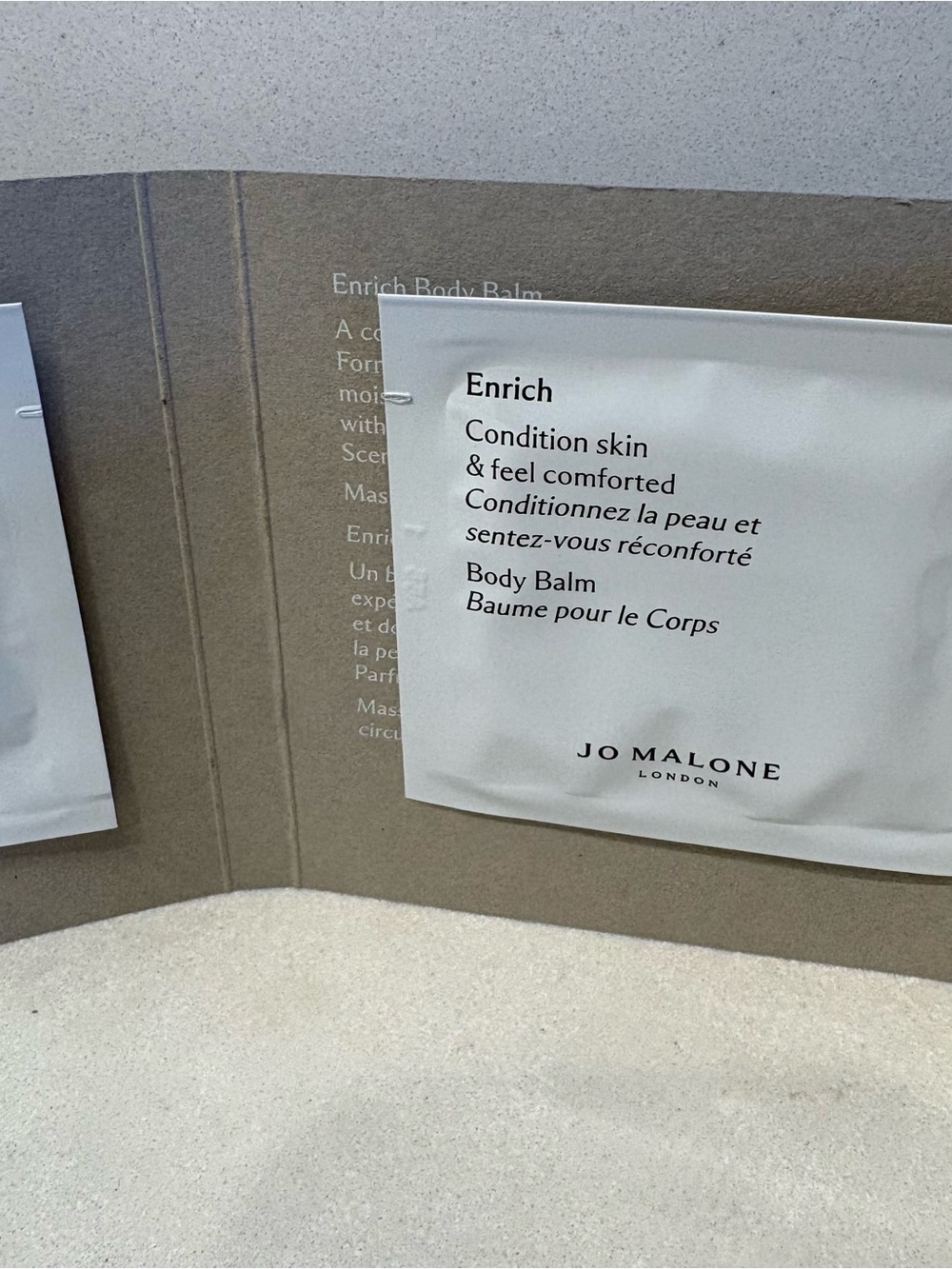 Jo Malone Care Collection Sample Gift Set with Cream Bag and gift box - Picture 8 of 11